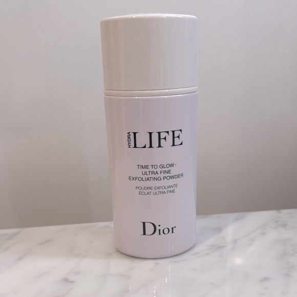 Dior Hydra Life Time to Glow Ultra Fine Exfoliating Powder